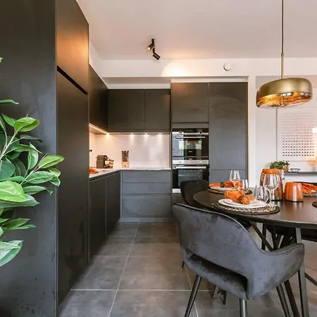 Casiola - Cozy A Stone's Throw From The *